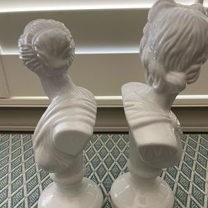 Porcelain bookends